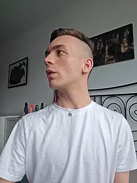 nickdtr23's cam snapshot