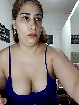 nahiarabiel33's cam snapshot