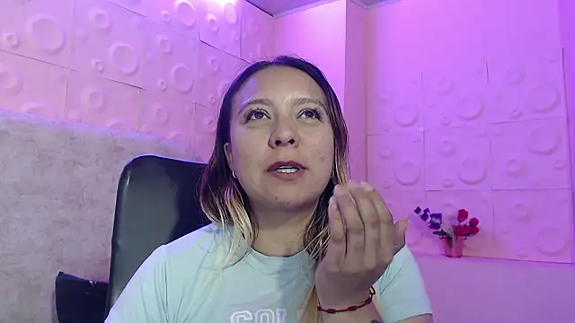 sami_1_8's cam snapshot