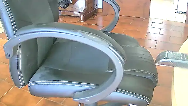 tobikoyuzu's cam snapshot