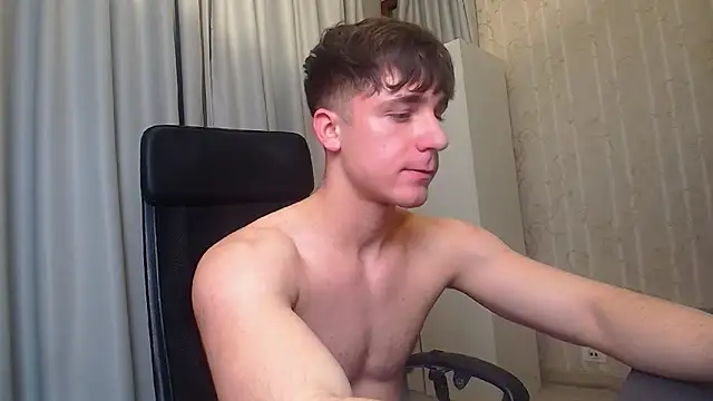 KellenWest's cam snapshot