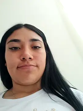 AmberGold-'s cam snapshot