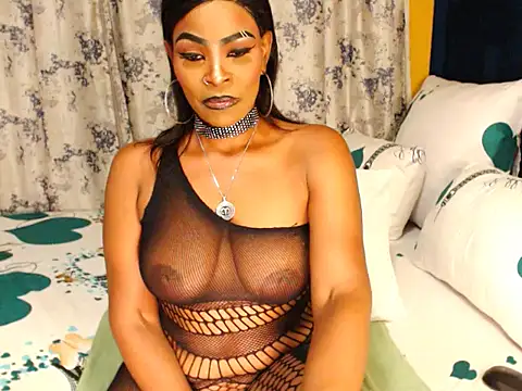 ChloeTyler23's cam snapshot