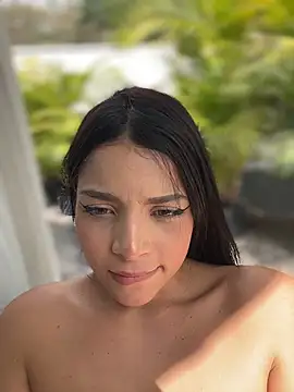 ArieliciousXXX's cam snapshot