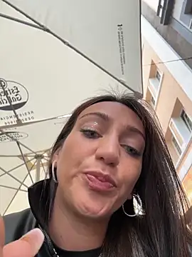 Ninabigtitied live sex cam