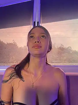 EmmaJhoons's cam snapshot