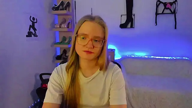 NancyHottie's cam snapshot