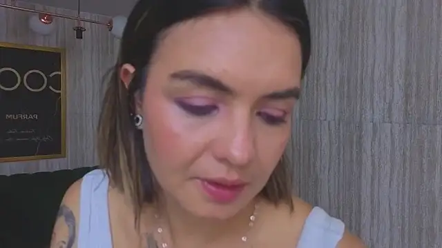 zarcasutra_t's cam snapshot