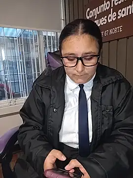 Cute_Penelope live sex cam