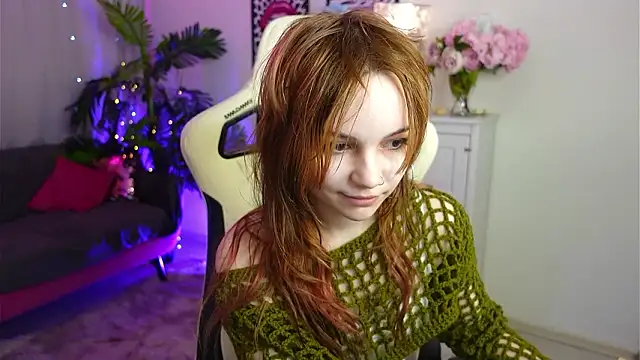 Staymonica live sex cam