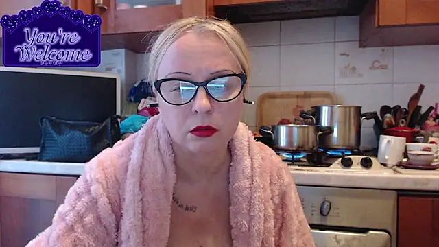 martachatte's cam snapshot