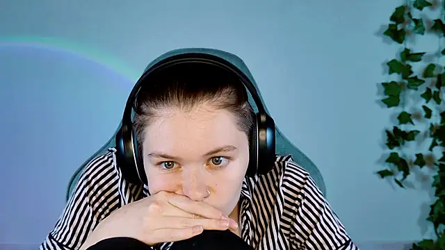 LadyLolipop_'s cam snapshot