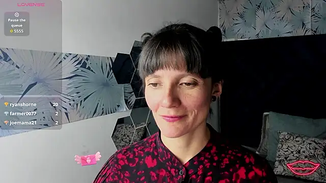 Valery_More__'s cam snapshot