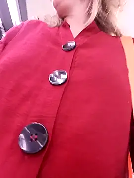 uber_babe's cam snapshot