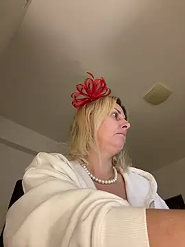 Amelia9798's cam snapshot