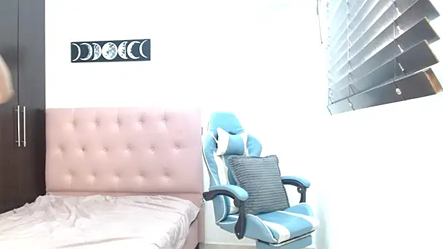 TokioStar's cam snapshot