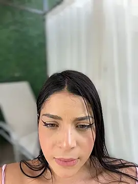 ArieliciousXXX live sex cam