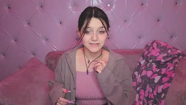 xxxnaughtyfoxyxxx live sex cam