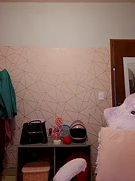 Irresistible24 live sex cam