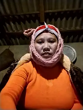 Linhcutex's cam snapshot