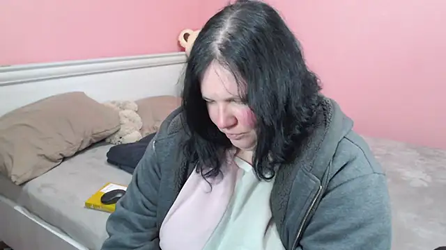 _alexandra_ray_'s cam snapshot