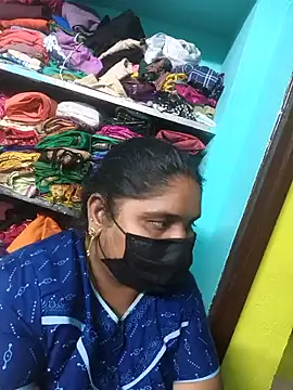 Villageanuty's cam snapshot