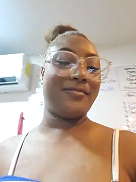 Adelehottman's cam snapshot