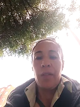 Coeur_de_luxure's cam snapshot