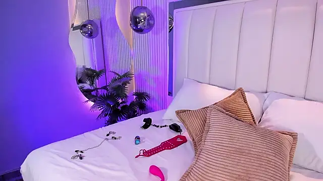 ViolettaColinss's cam snapshot