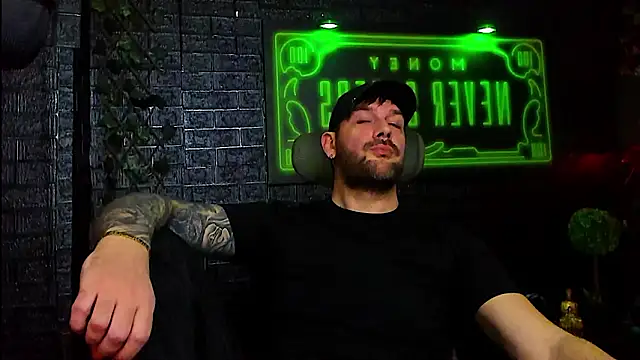 LexHardy live sex cam