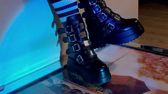 FeetVibe live sex cam