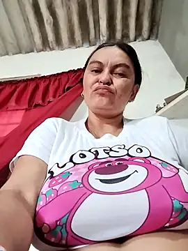 Horny-Mommy-Dirty live sex cam