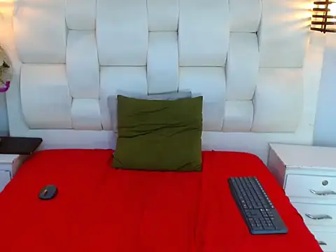 Caliche_1 live sex cam