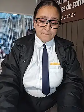 Cute_Penelope's cam snapshot