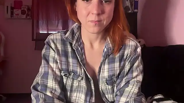 Nikky_Divine live sex cam