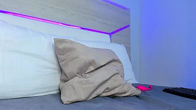 ZoeMorris live sex cam