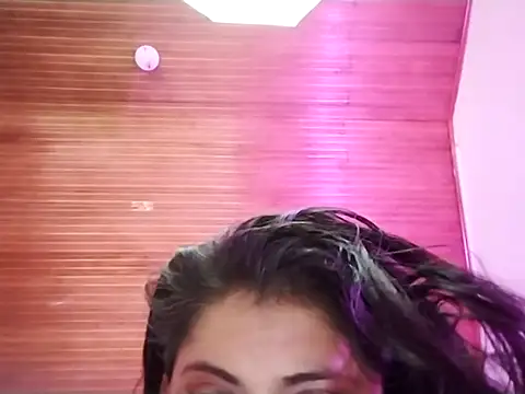 TifanyAmazinng live sex cam