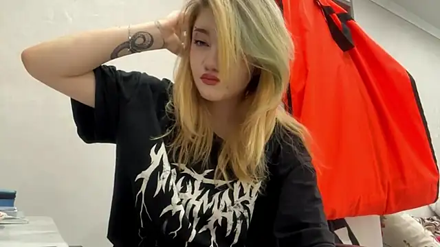 LisaCristmas's cam snapshot