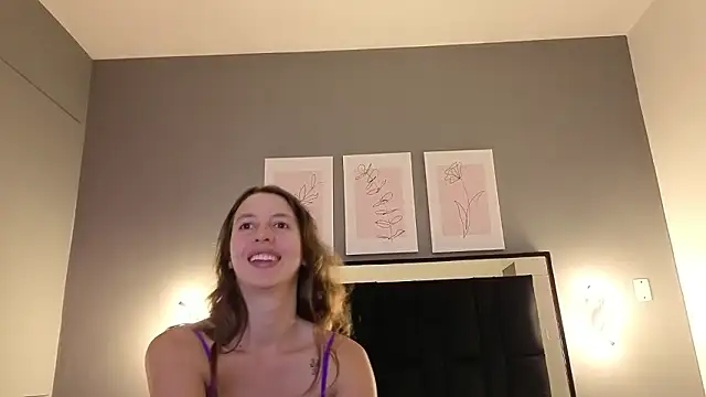 jolie_lov's cam snapshot