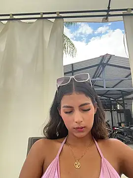 Valeria-escobar live sex cam