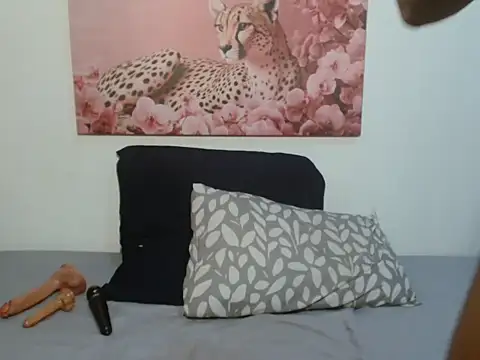 GorillaGripCunt77's cam snapshot