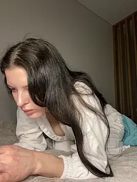 little_belucci's cam snapshot