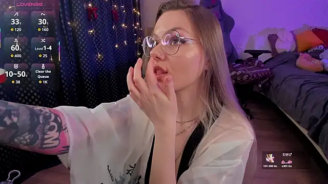 Marta_May_'s cam snapshot