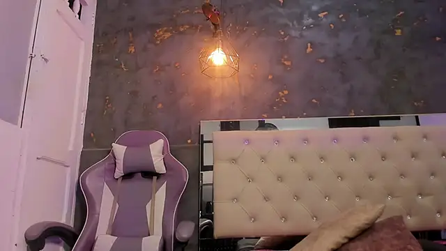 Aliice_james live sex cam