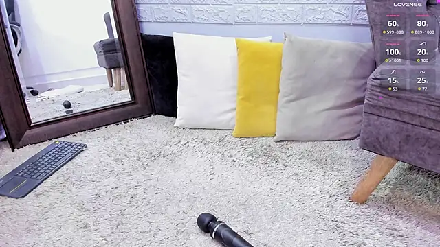 Miranda_doll_'s cam snapshot