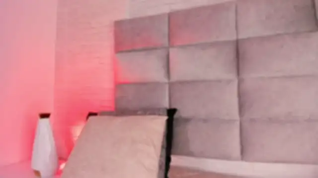 mia_crawford's cam snapshot