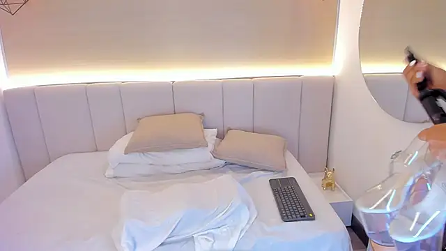 valerysantos_'s cam snapshot