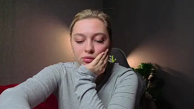 christie_luv's cam snapshot