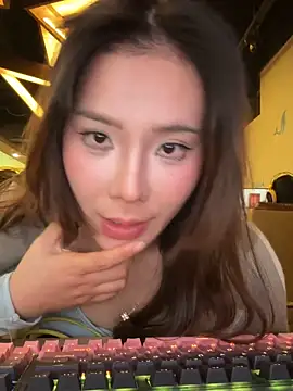 ChuChu1991 live sex cam