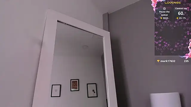 QueenRose___'s cam snapshot